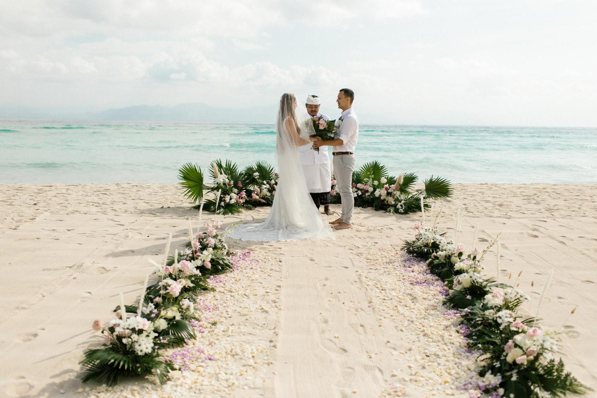 Mahagiri Resort Nusa Lembongan Buitenkant foto